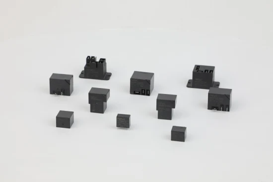 Relé PCB miniatura NNC67E-Z (T90) 30A 40A 4/5 pinos
